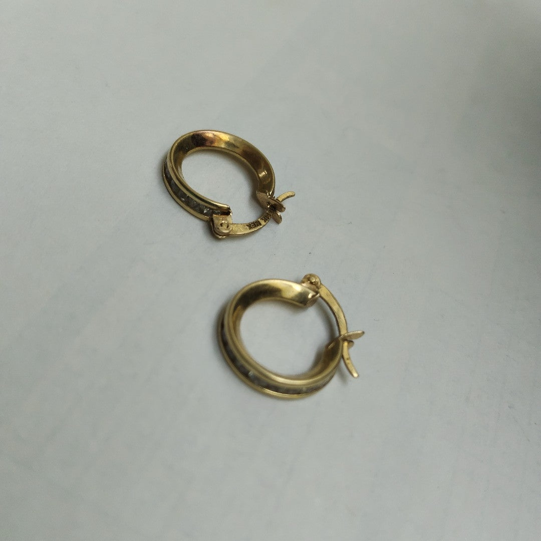ARRACADAS PAR ORO 14 K 1.9 GRMS (SEMINUEVO)