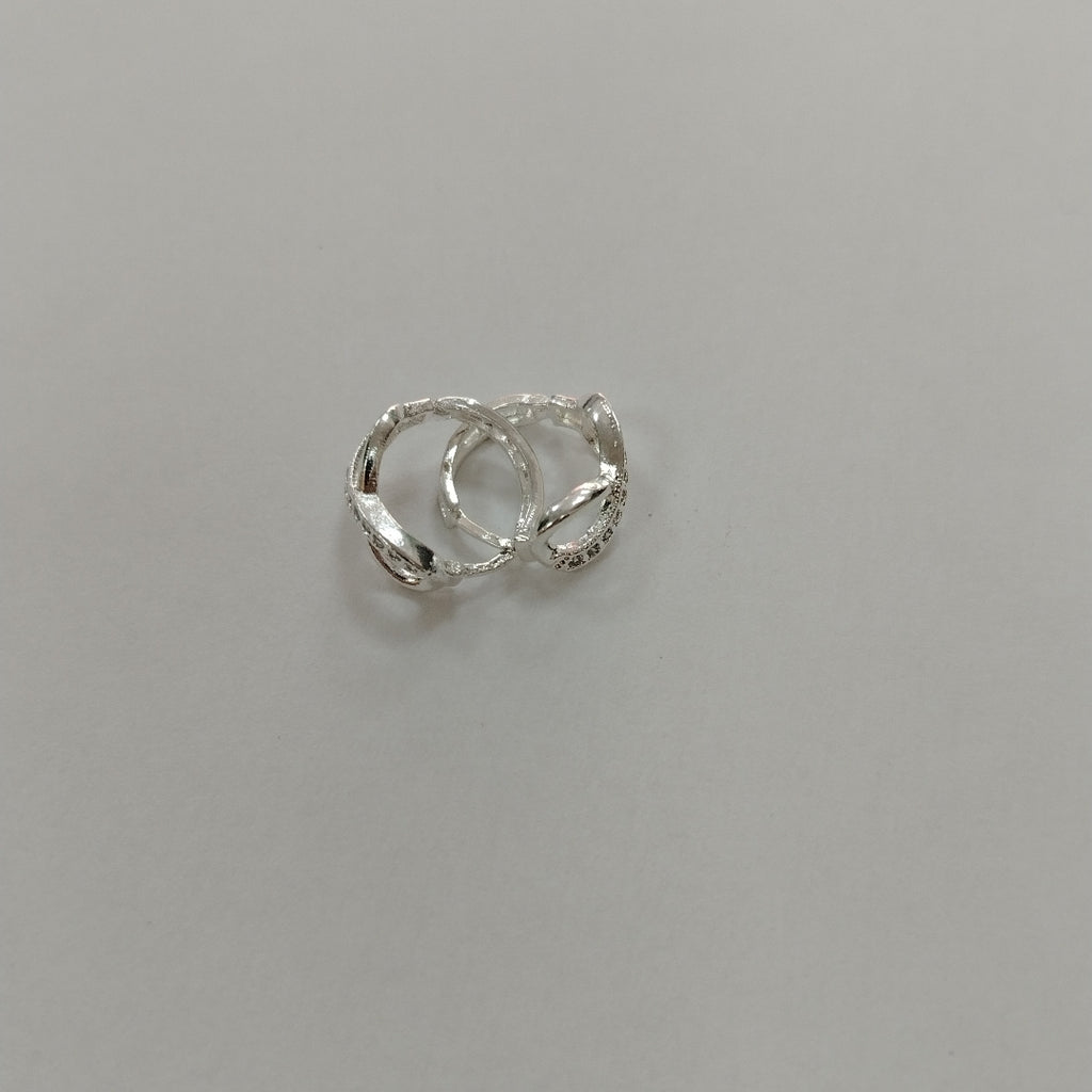 HUGGIES INFINITO CIRCONIAS PLATA .925 2.4 GR (NUEVO)