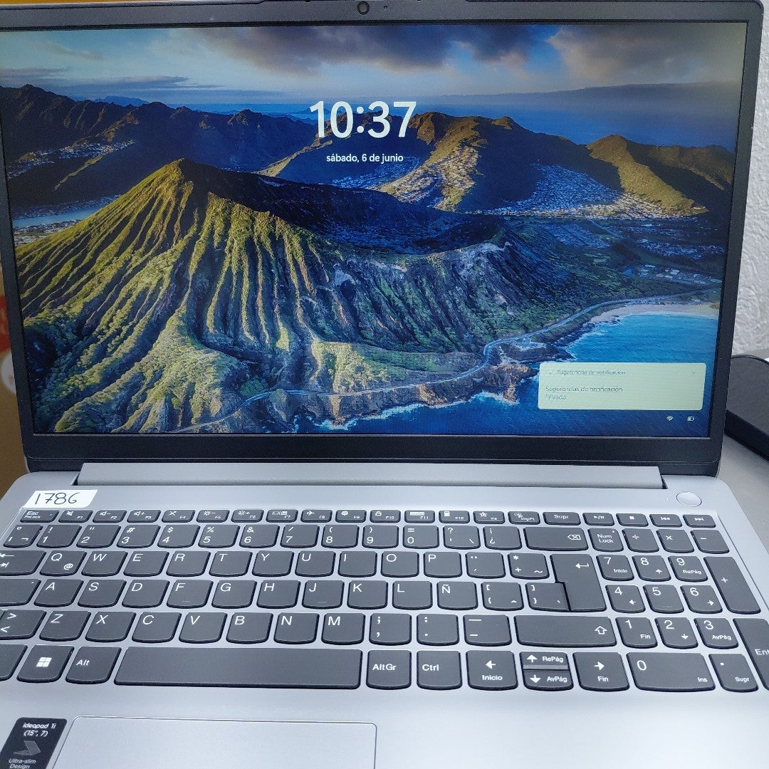 LAPTOP LENOVO IDEAPAD 1 15IGL7 (2024) 256 GB SSD 8 GB RAM
