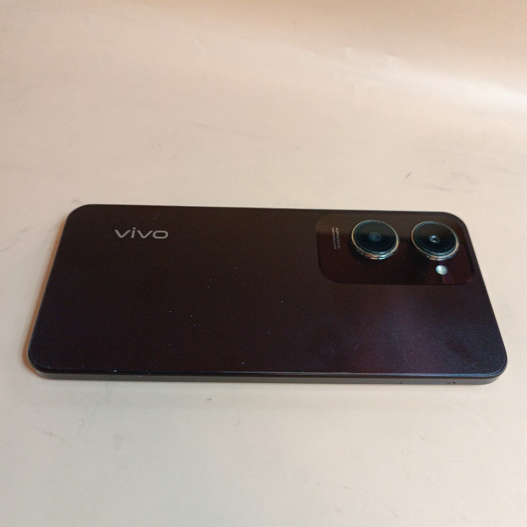 CELULAR VIVO Y18 V2333 128 GB 6 GB (SEMINUEVO)