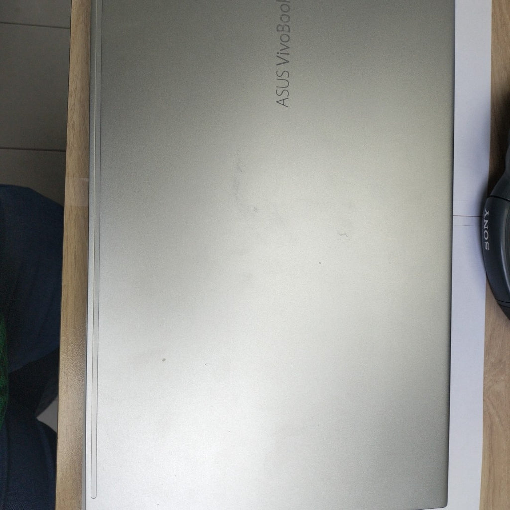LAPTOP ASUS VIVOBOOK 15 K513EA-I58OLED (2021) 512 GB SSD 8 GB RAM (SEMINUEVO)