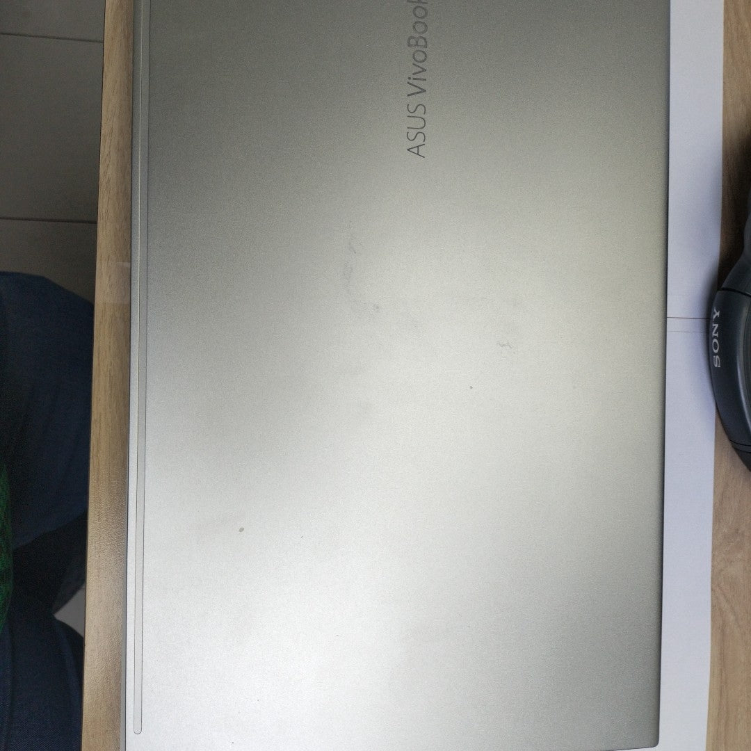 LAPTOP ASUS VIVOBOOK 15 K513EA-I58OLED (2021) 512 GB SSD 8 GB RAM (SEMINUEVO)