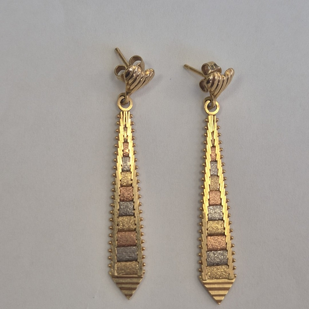 ARETES PAR ORO COMBINADO 14 K 5 GRMS (SEMINUEVO)