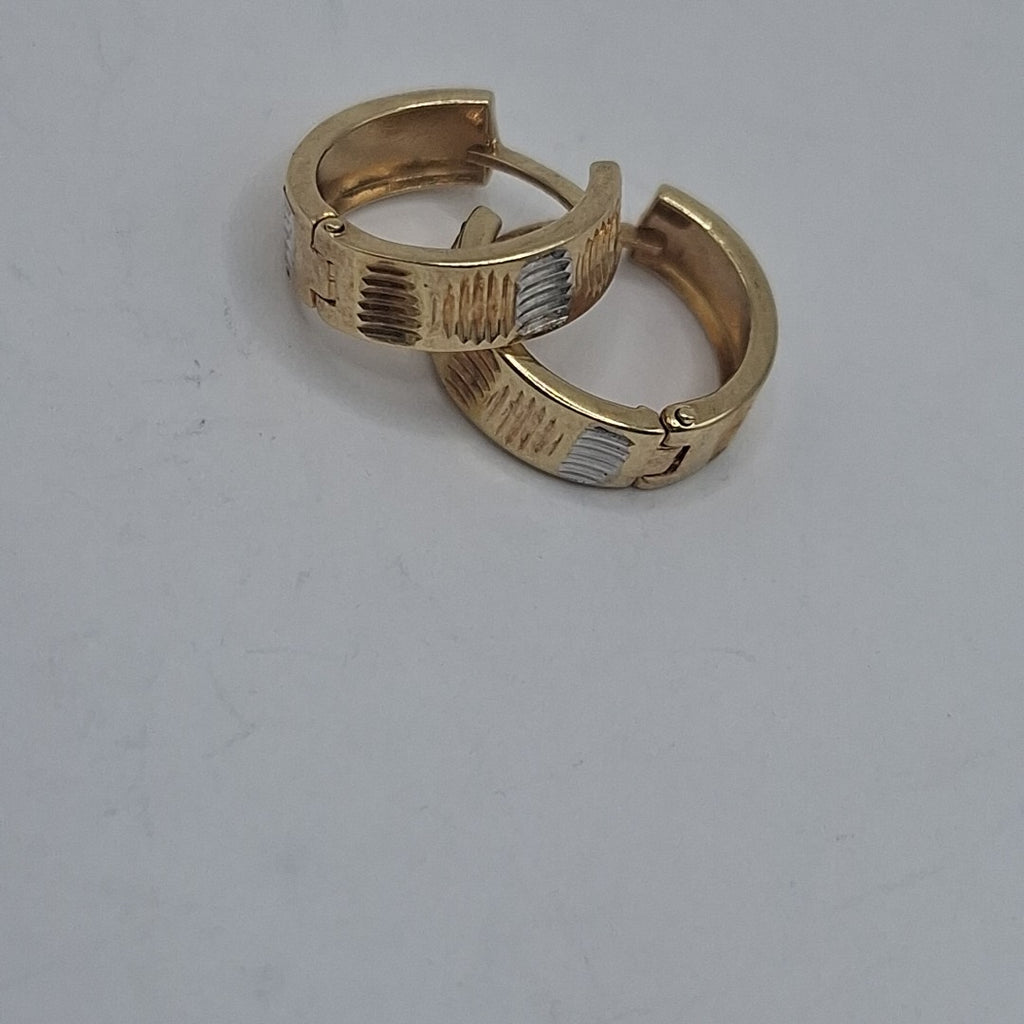 ARETES PAR ORO 14 K 1.5 GRMS (SEMINUEVO)