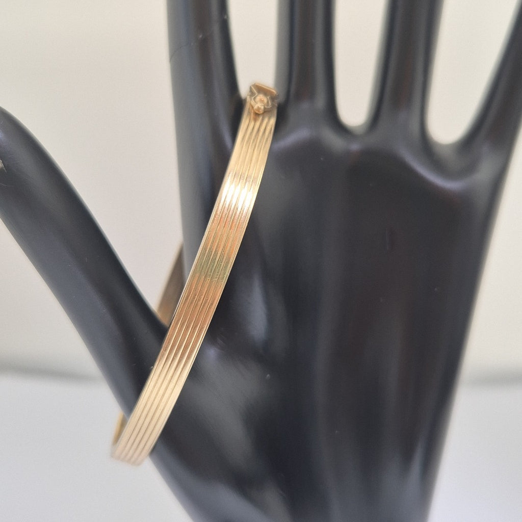 PULSERA RIGIDA ORO 10 K 8,50 GRMS (SEMINUEVO)