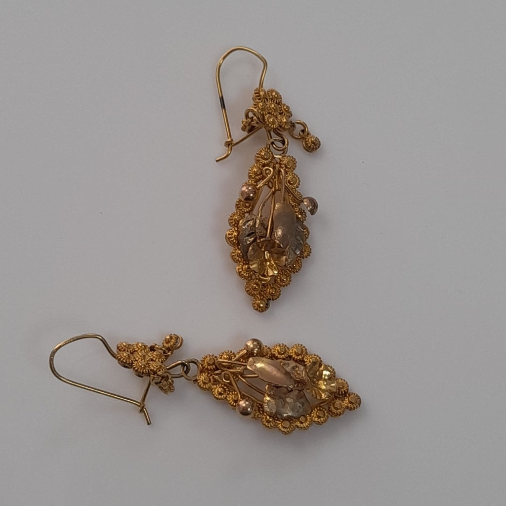 ARETES PAR ORO 10 K 6.3 GRMS (SEMINUEVO)