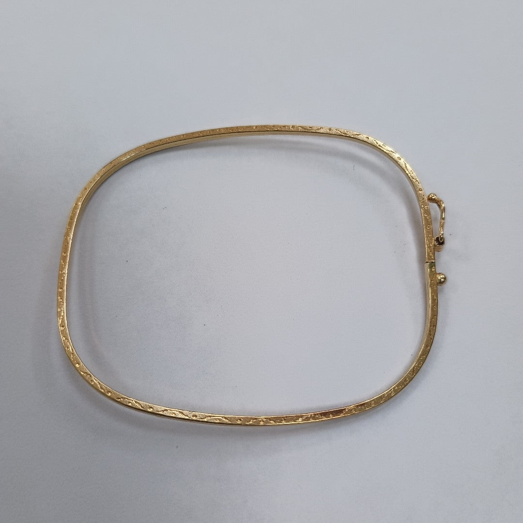 PULSERA RIGIDA ORO 10 K 2,40 GRMS (SEMINUEVO)