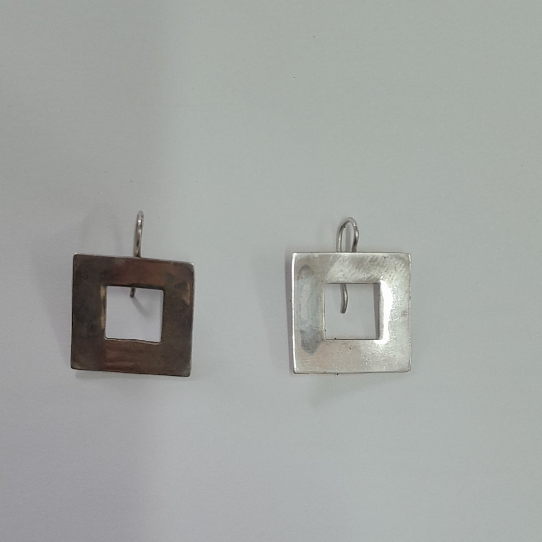 ARETES PAR PLATA 6.3 GRMS (SEMINUEVO)