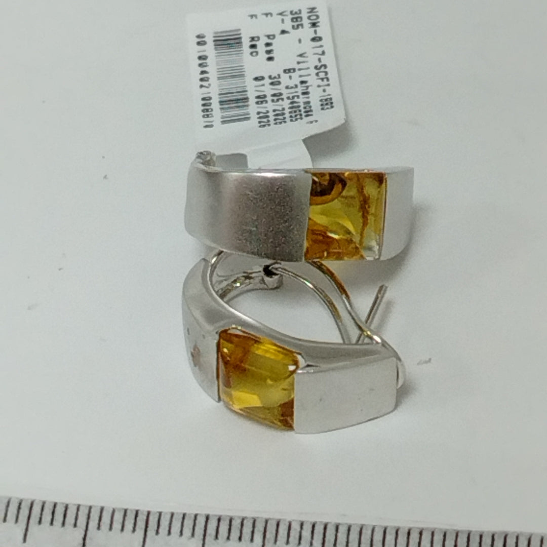 ARETES PAR ORO 14 K 7.8 GRMS (SEMINUEVO)