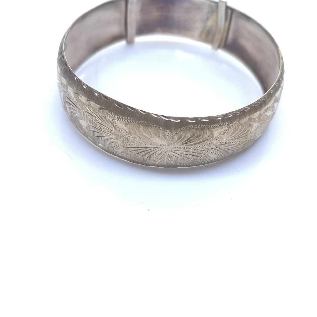 PULSERA RIGIDA ORO 10 K 16,50 GRMS (SEMINUEVO)