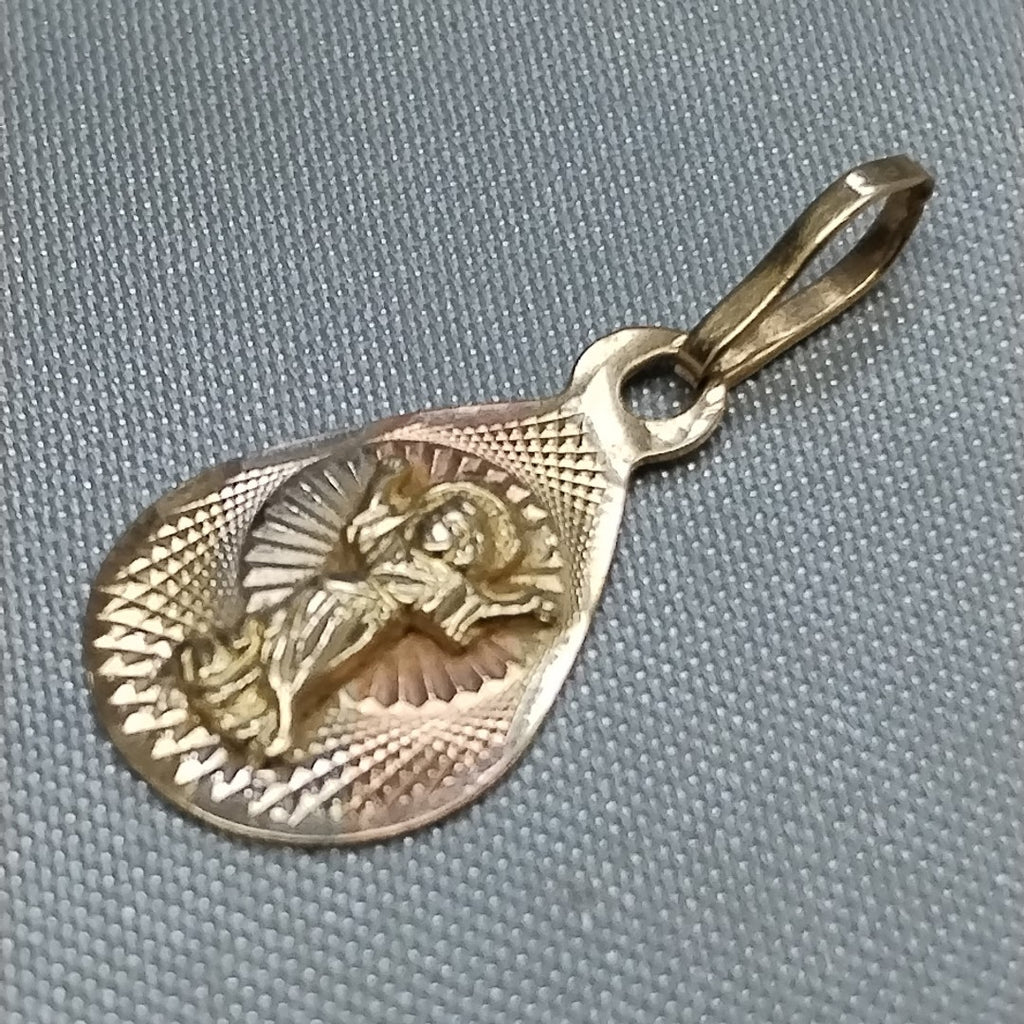 DIJE ORO 14 K 0.6 GRMS (SEMINUEVO)