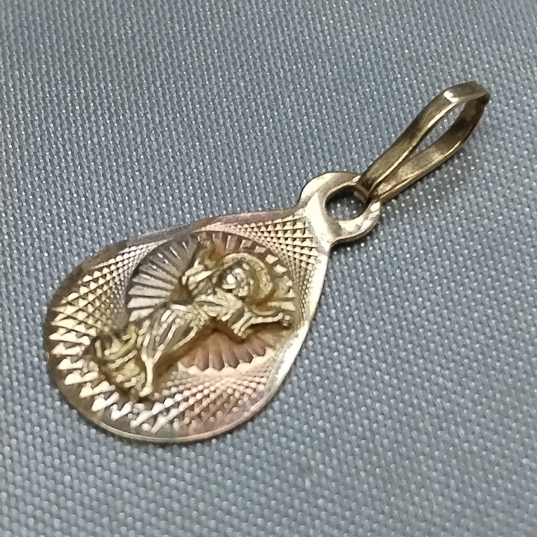 DIJE ORO 14 K 0.6 GRMS (SEMINUEVO)