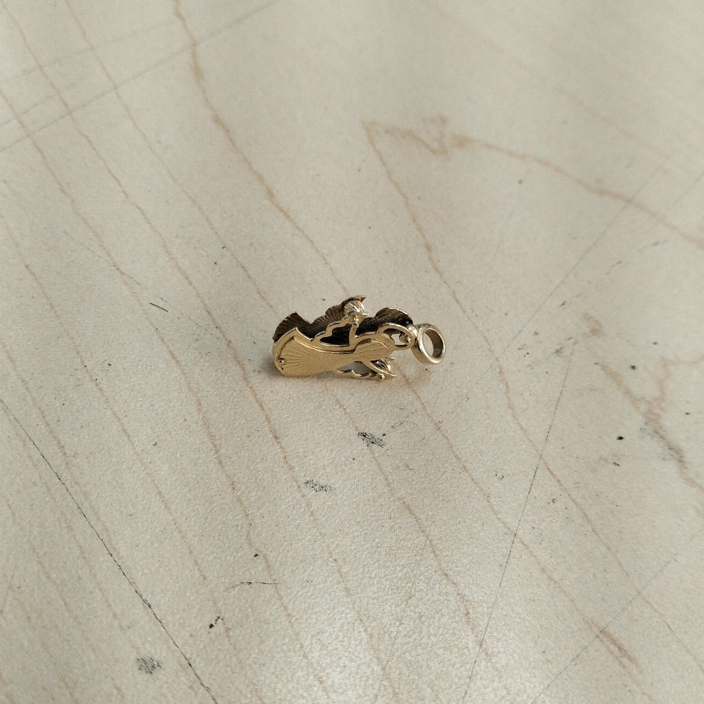 DIJE ORO 14 K 1.6 GRMS (SEMINUEVO)