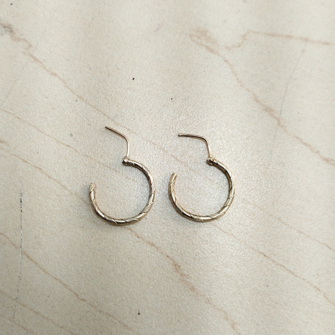 ARRACADAS PAR ORO 14 K 0.7 GRMS (SEMINUEVO)