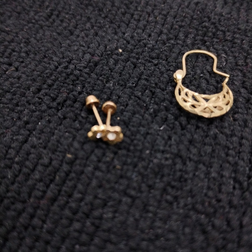 ARETES PAR ORO 10 K 0.6 GRMS (SEMINUEVO)
