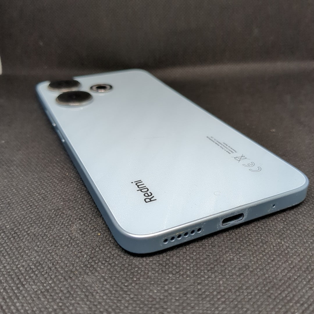 CELULAR XIAOMI REDMI 13 24049RN28L (2024) 256 GB 8 GB RAM (SEMINUEVO)