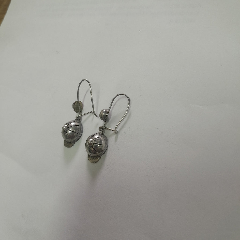 ARETES PAR PLATA 2.4 GRMS (SEMINUEVO)