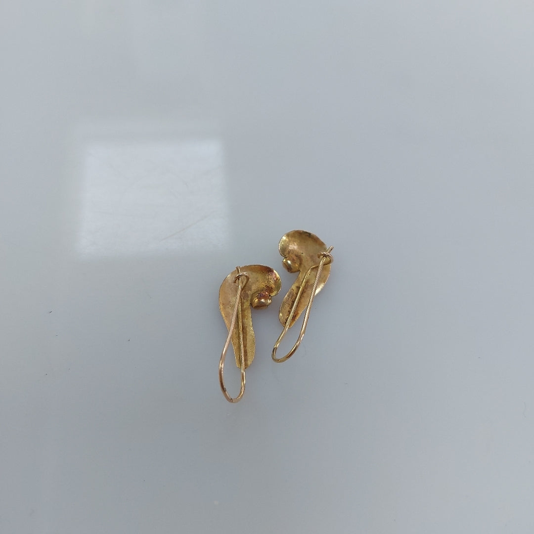 ARETES PAR ORO 8 K 1.6 GRMS (SEMINUEVO)