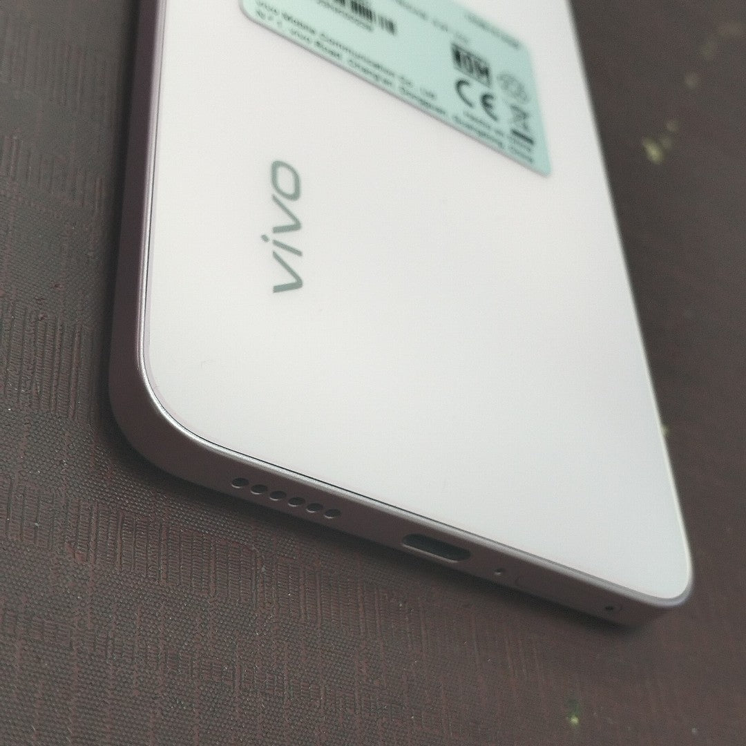 CELULAR VIVO V60 LITE 5G V2529 (2025) 512 GB 12 GB RAM (SEMINUEVO)