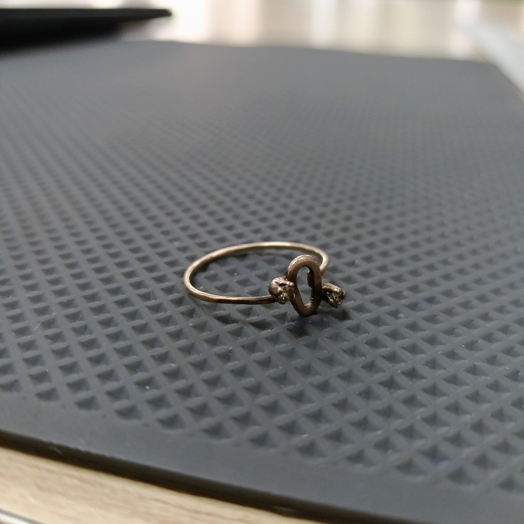 ANILLO ORO 8 K 0,60 GRMS (SEMINUEVO)