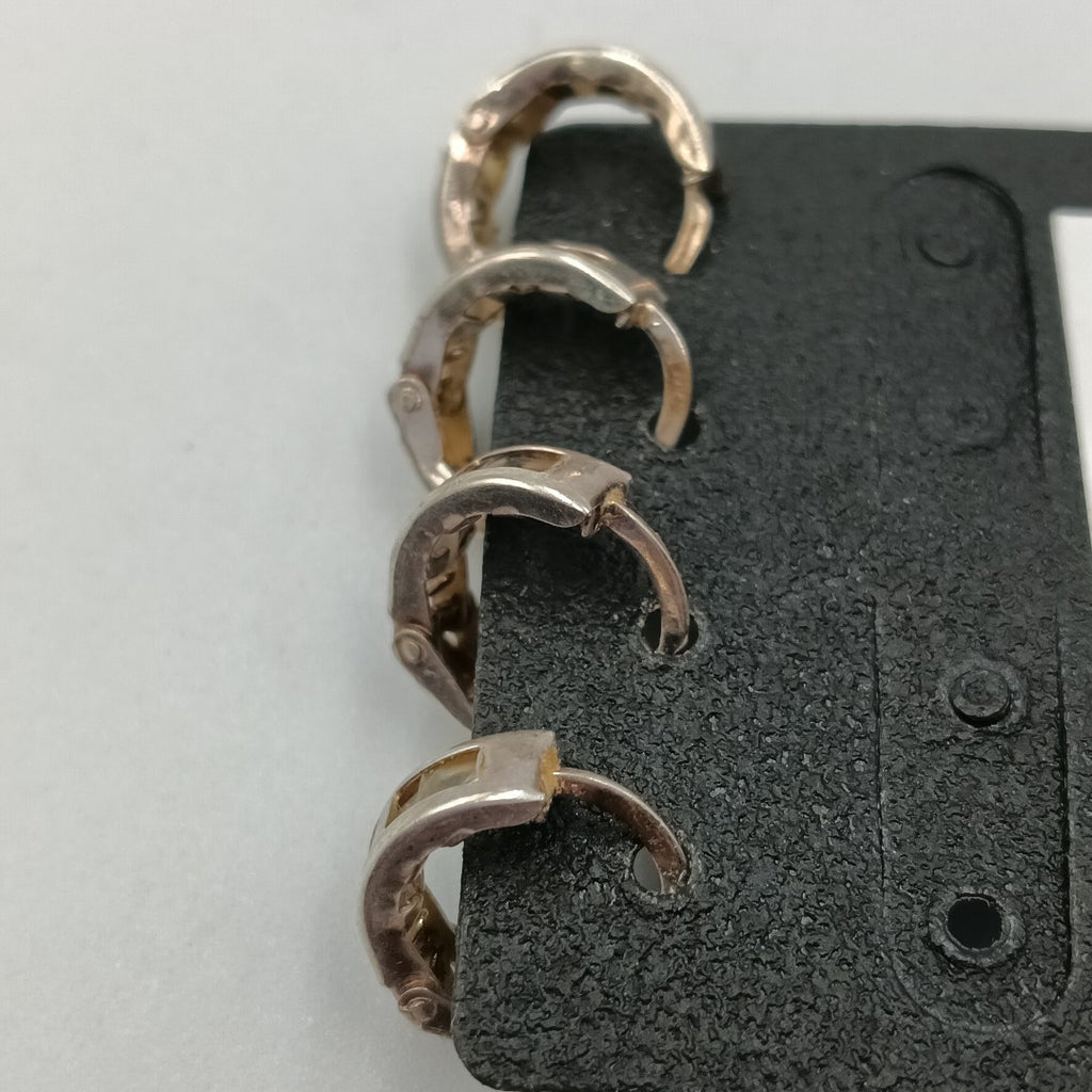 ARETES PAR PLATA 2.6 GRMS (SEMINUEVO)