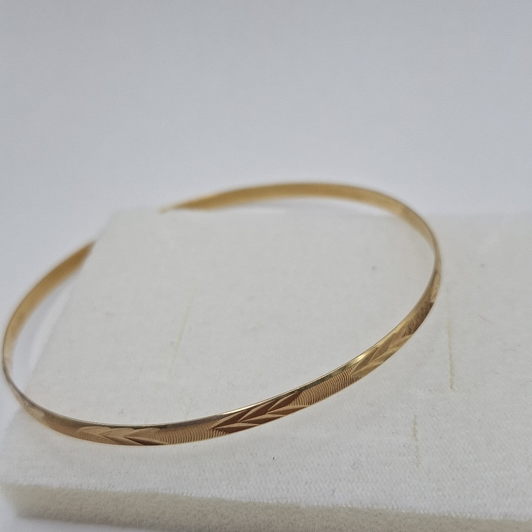 PULSERA RIGIDA ORO 14 K 5.6 GRMS (SEMINUEVO)