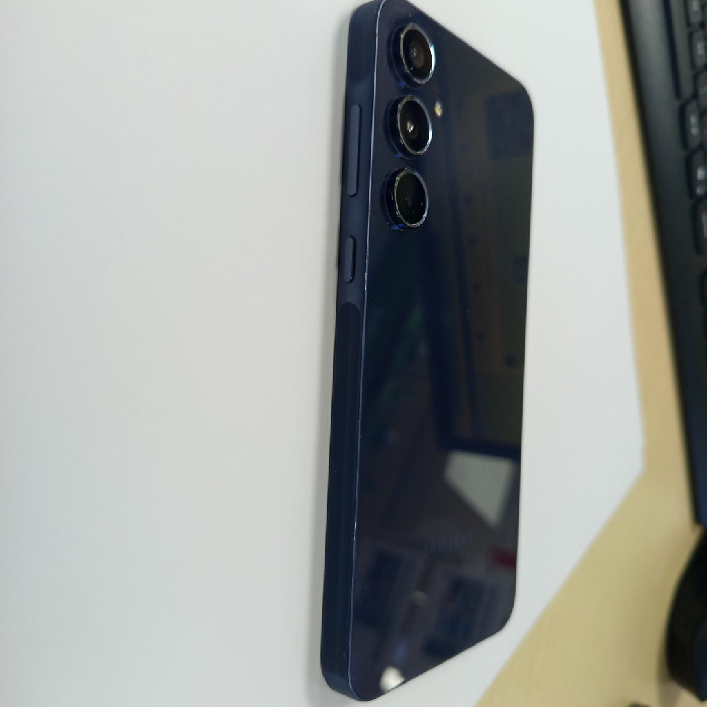CELULAR SAMSUNG GALAXY A55 5G SM-A556E (2024) 256 GB 8 GB RAM (SEMINUEVO)