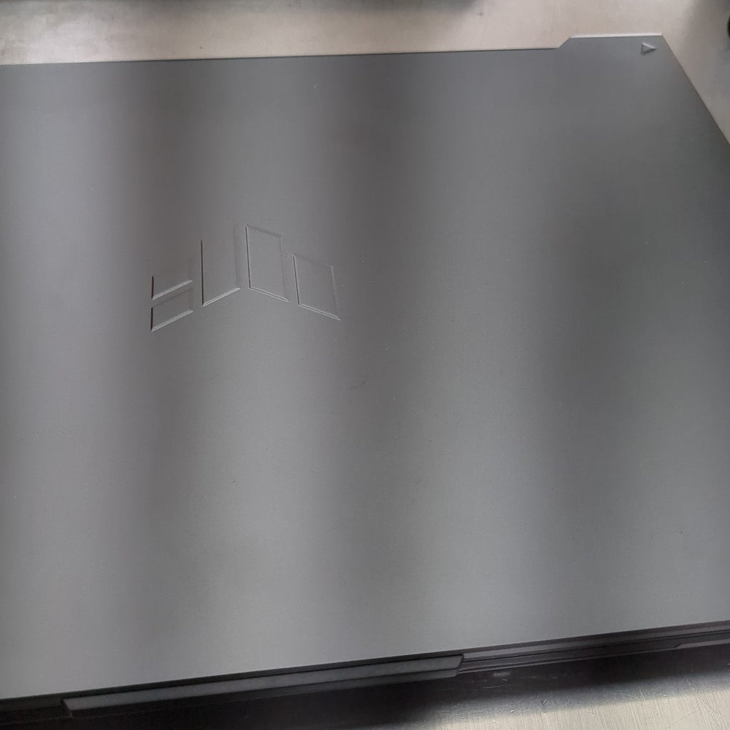 LAPTOP ASUS TUF GAMING F16 FX607VU-RL024W (2025) 512 GB SSD 16 GB RAM (SEMINUEVO)