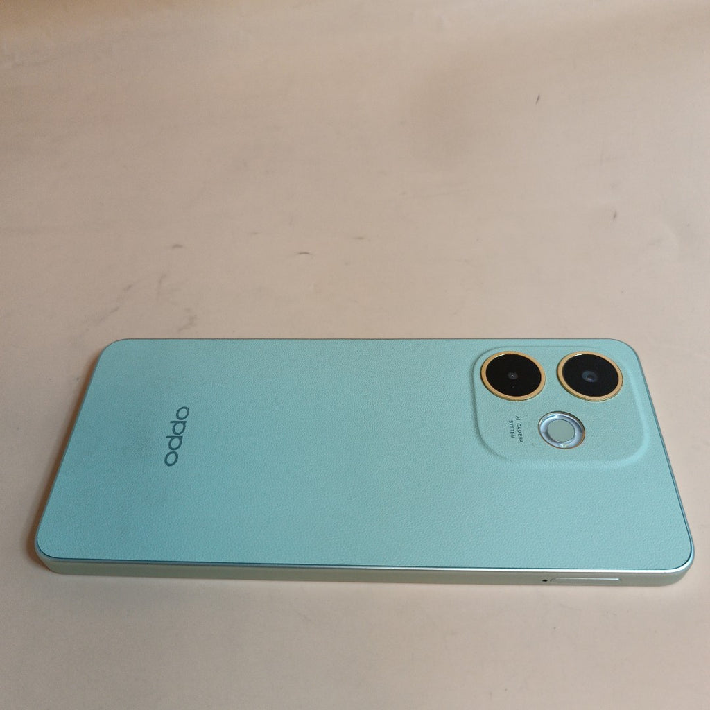 CELULAR OPPO A5 PRO CPH2711 (2025) 256 GB 8 GB RAM