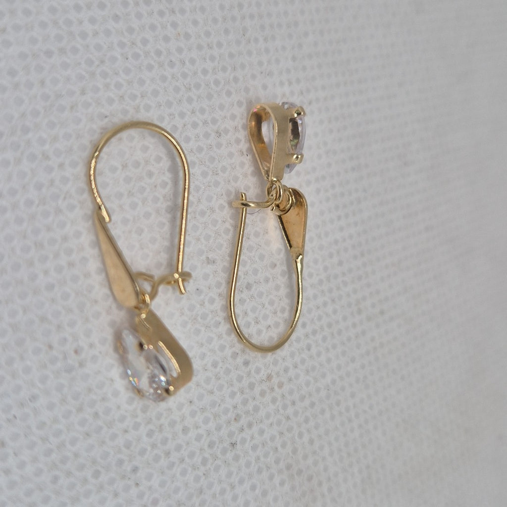 ARETES PAR ORO 10 K 0.8 GRMS (SEMINUEVO)