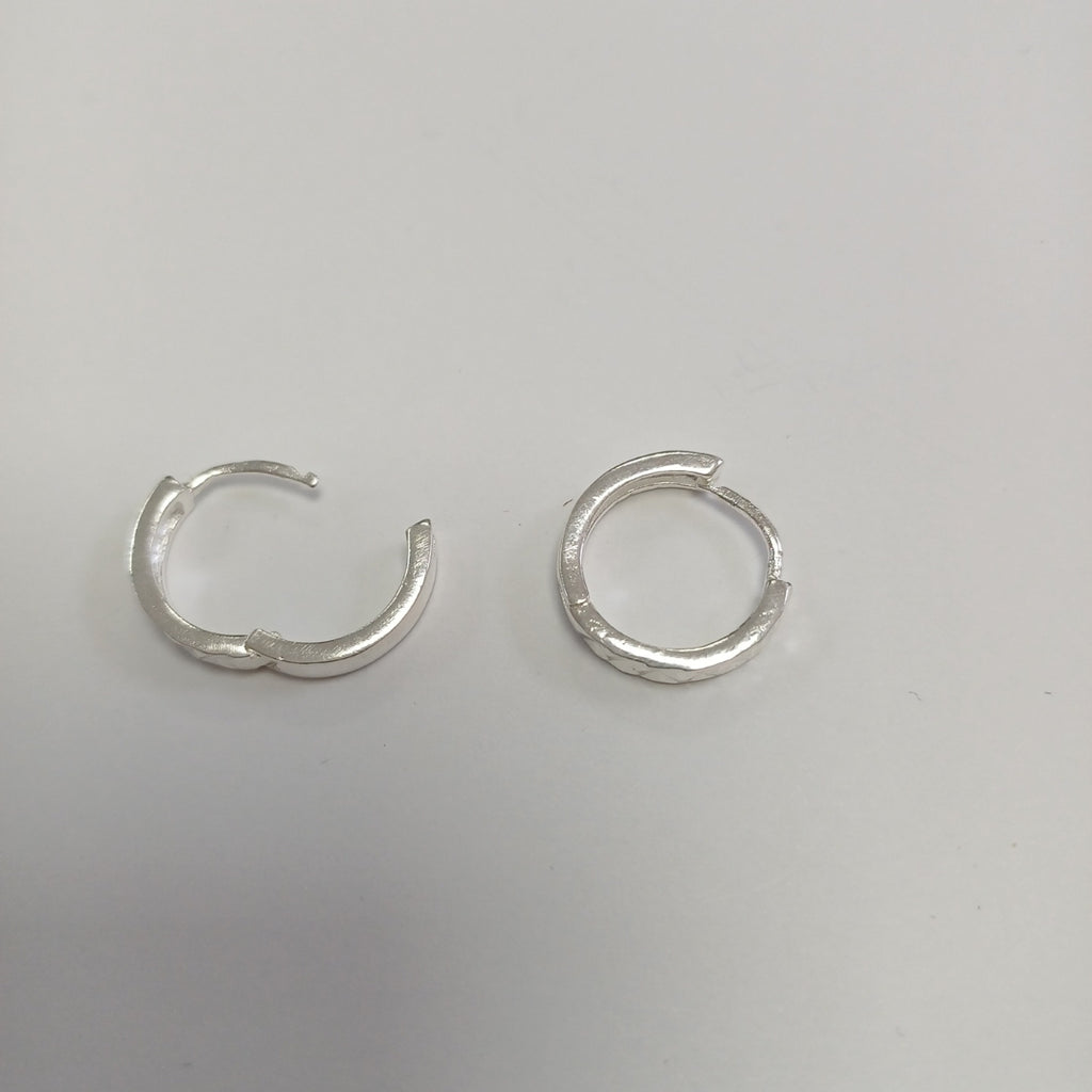 ARRACADAS LABRADAS PLATA .925 3.2 GR (NUEVO)