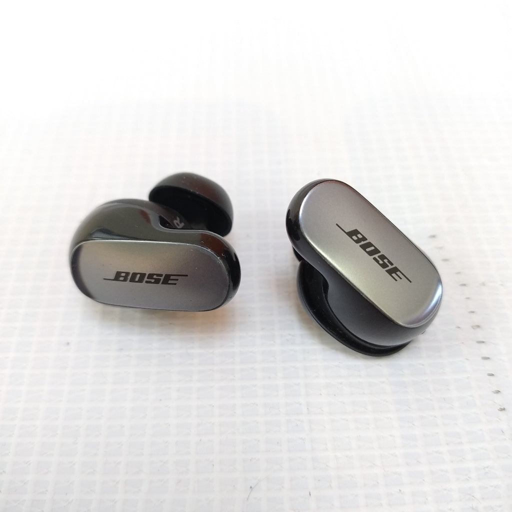 AUDIFONOS BOSE QUIETCOMFORT ULTRA 2 INALAMBRICO OVER EAR (SEMINUEVO)