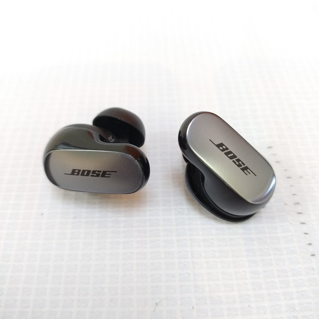 AUDIFONOS BOSE QUIETCOMFORT ULTRA 2 INALAMBRICO OVER EAR (SEMINUEVO)
