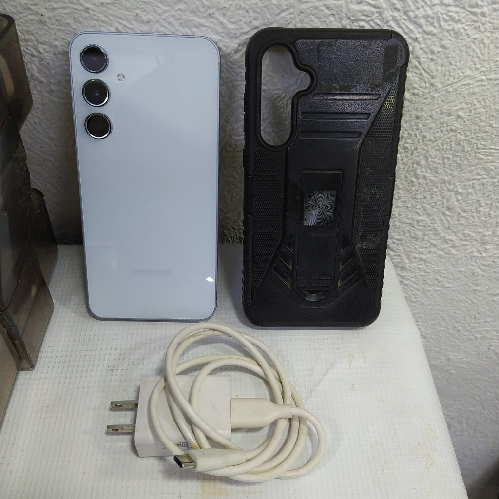 CELULAR SAMSUNG GALAXY A55 5G SM-A556E (2024) 256 GB 8 GB RAM (SEMINUEVO)