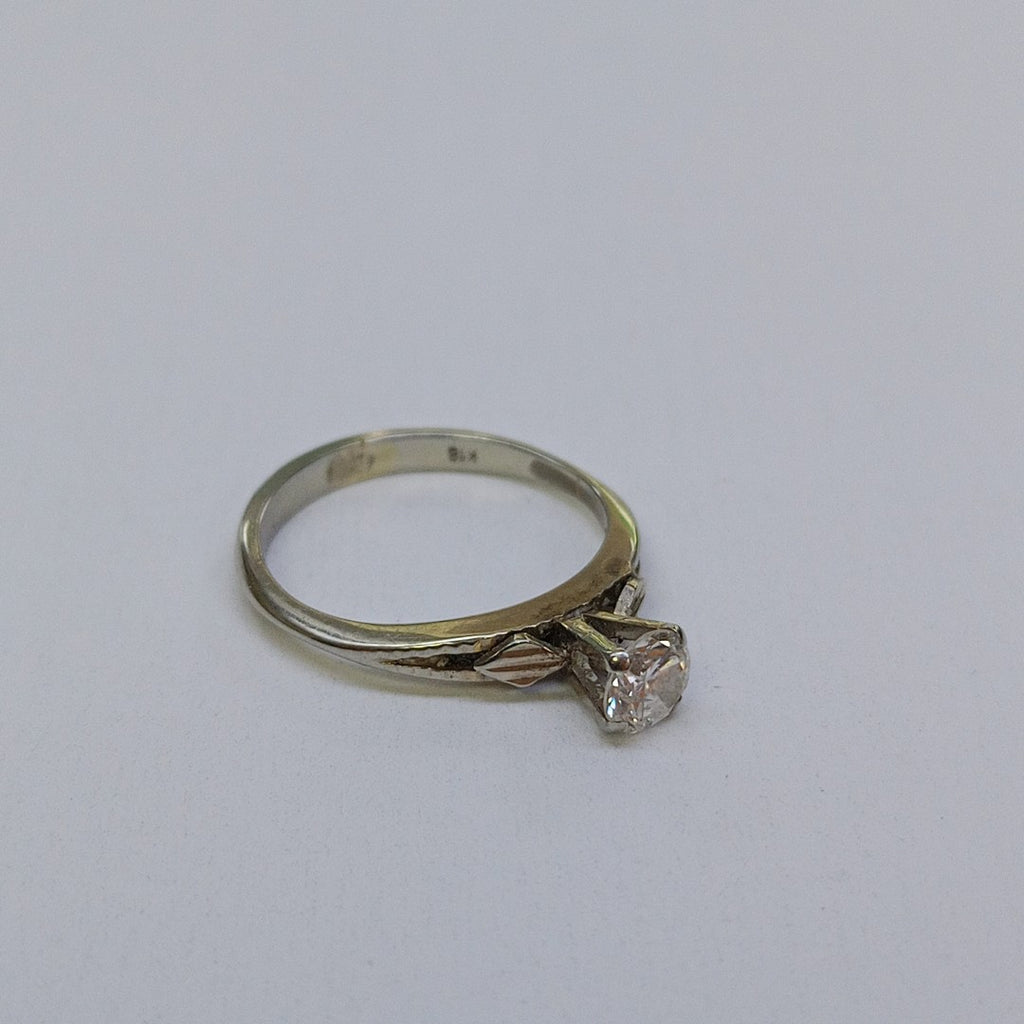 ANILLITO ORO BLANCO 18 K 2,40 GRMS (SEMINUEVO)