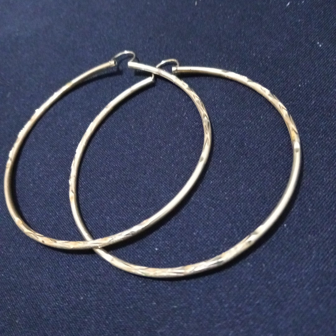 ARRACADAS PAR ORO 10 K 4.6 GRMS (SEMINUEVO)