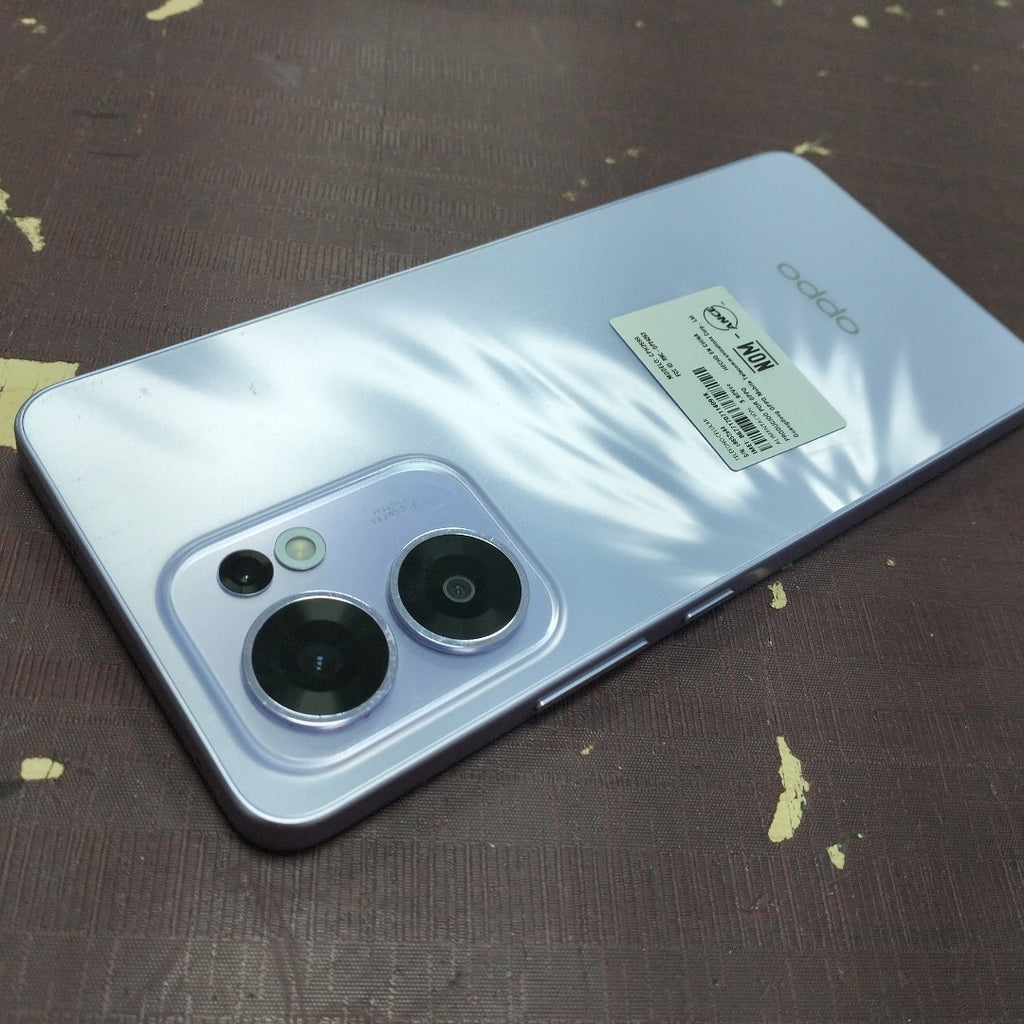 CELULAR OPPO RENO 13F 5G CPH2699 (2025) 256 GB 12 GB RAM (SEMINUEVO)