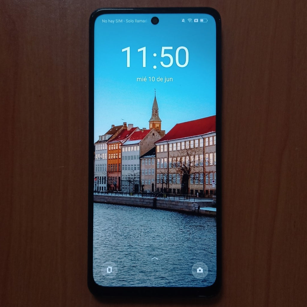 CELULAR OPPO A40 CPH2669 (2024) 256 GB 4 GB RAM (SEMINUEVO)