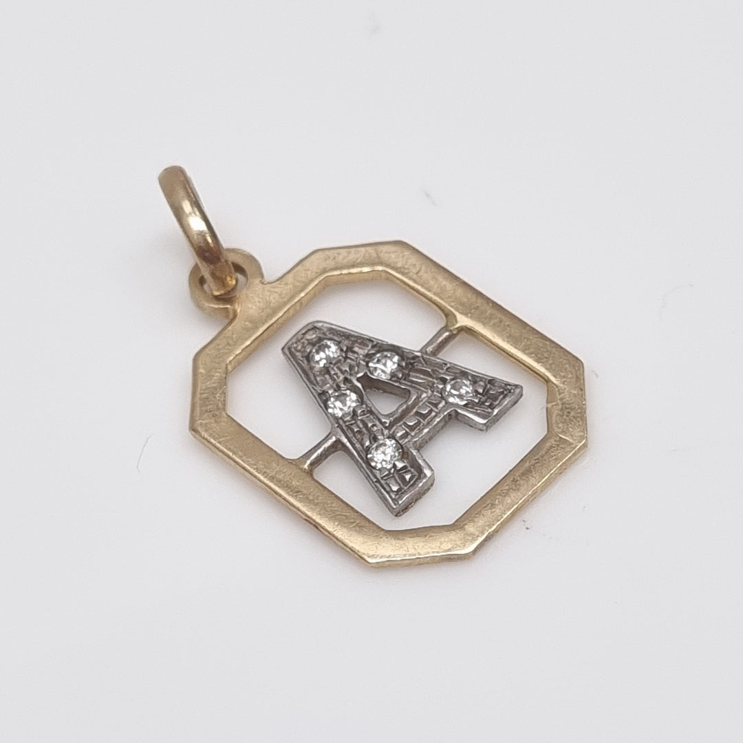 DIJE ORO 10 K 0.8 GRMS (SEMINUEVO)