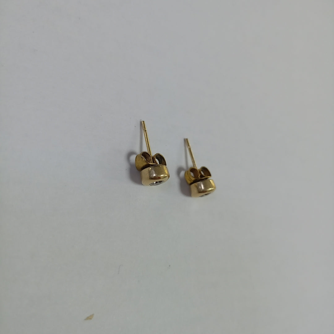 BROQUELES PAR ORO 14 K 1.5 GRMS (SEMINUEVO)