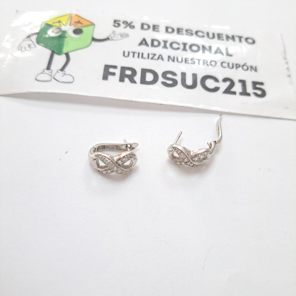 ARETES PAR ORO 14 K 4.6 GRMS (SEMINUEVO)