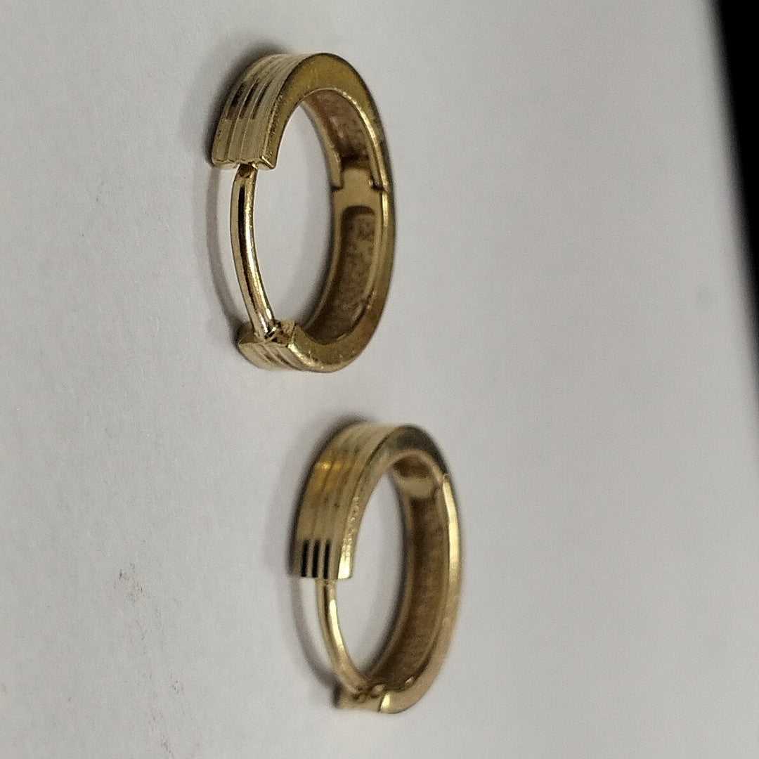 ARRACADAS PAR ORO 10 K 1.9 GRMS (SEMINUEVO)