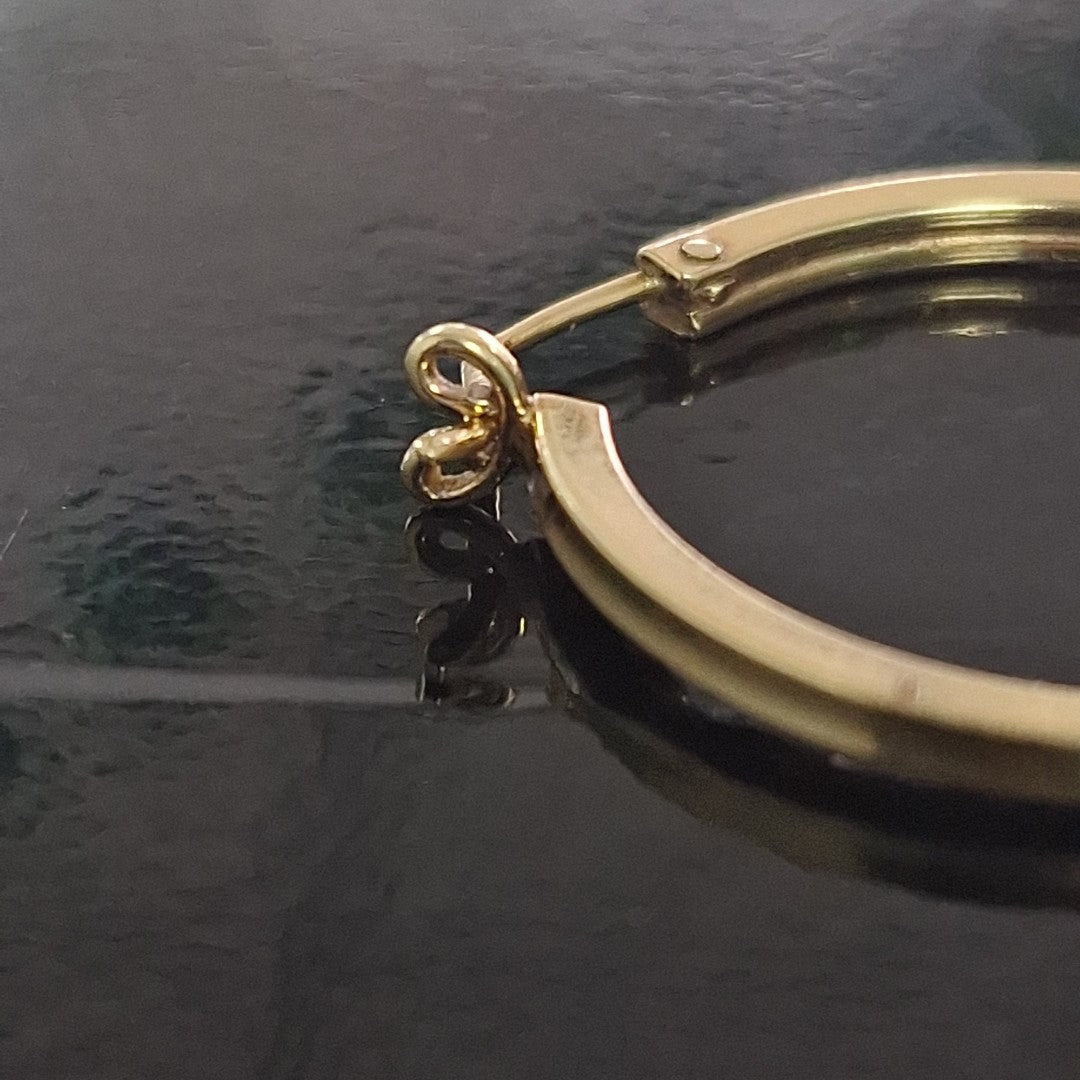 ARETES PAR ORO 18 K 3.4 GRMS (SEMINUEVO)