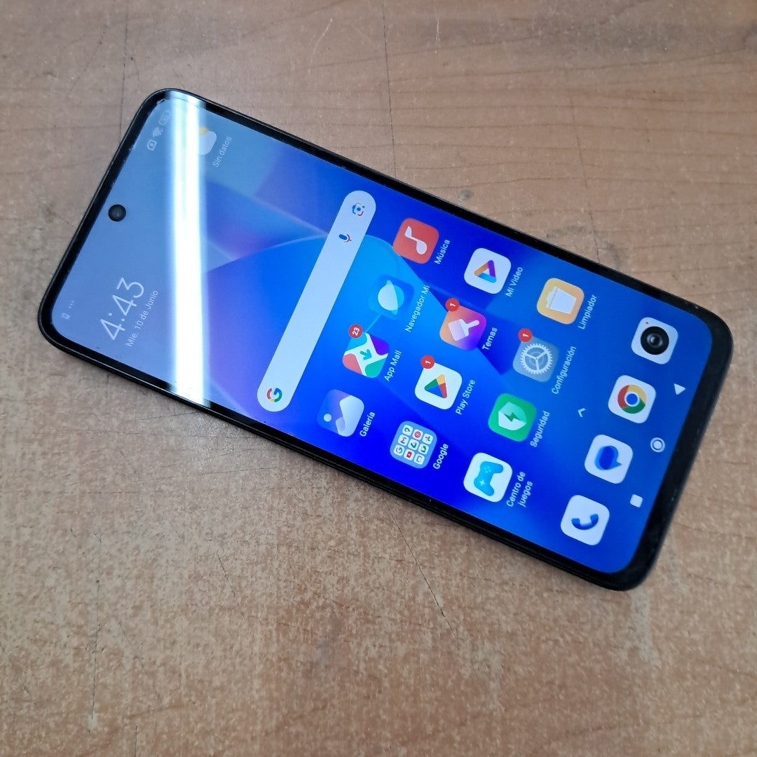 CELULAR XIAOMI REDMI 13 24049RN28L (2024) 256 GB 8 GB RAM (SEMINUEVO)