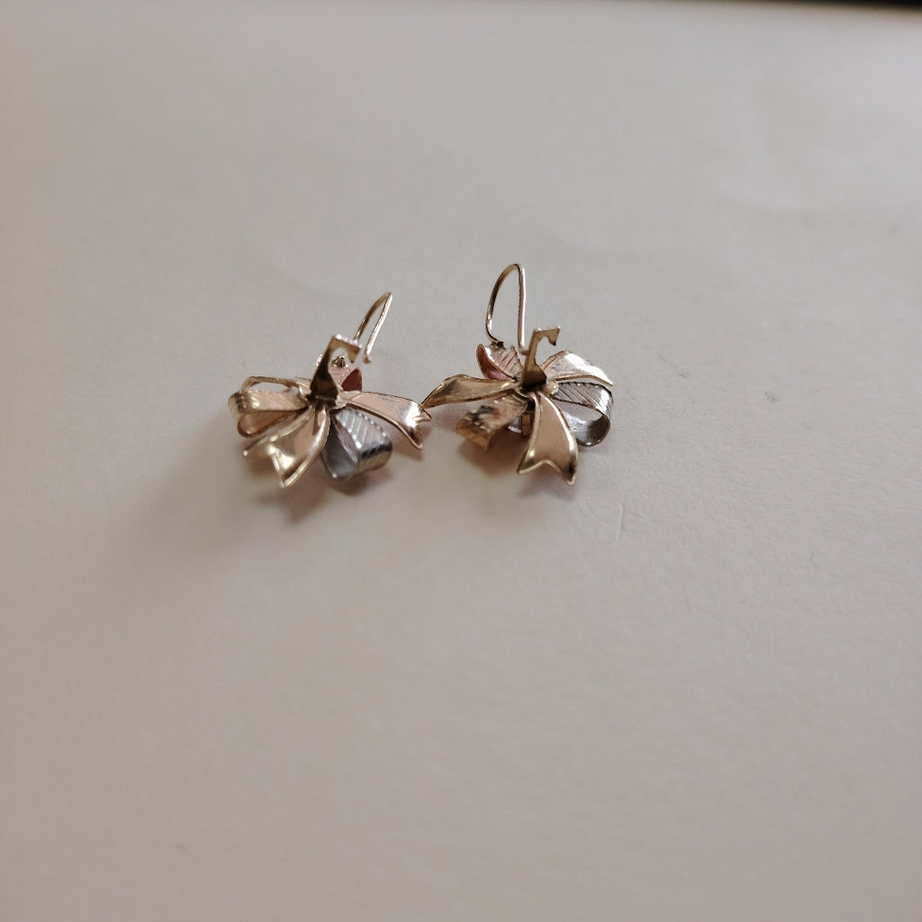 ARETES PAR ORO COMBINADO 10 K 2,40 GRMS (SEMINUEVO)
