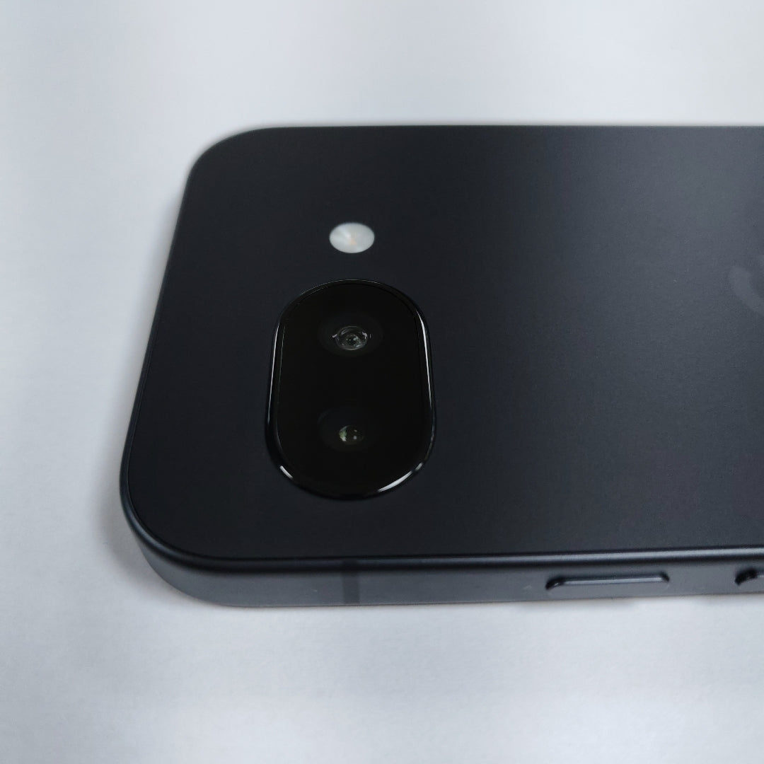 CELULAR GOOGLE PIXEL 9A GXQ96 (2025) 256 GB 8 GB RAM (SEMINUEVO)