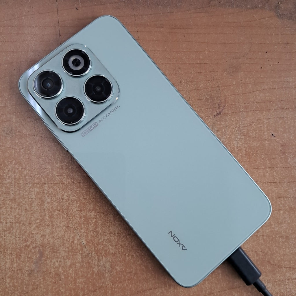 CELULAR ZTE AXON 70 Z2459 256 GB 6 GB RAM (SEMINUEVO)