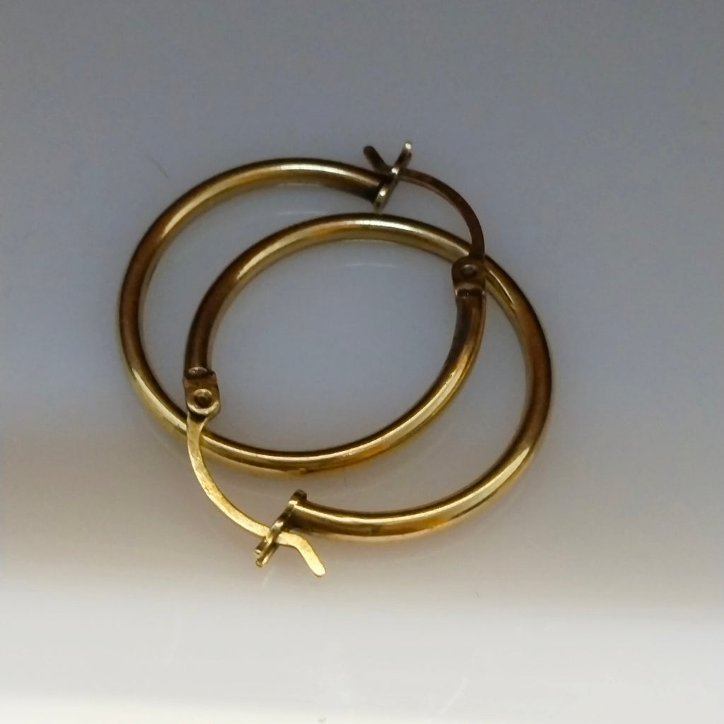 ARRACADAS PAR ORO 14 K 1.9 GRMS (SEMINUEVO)
