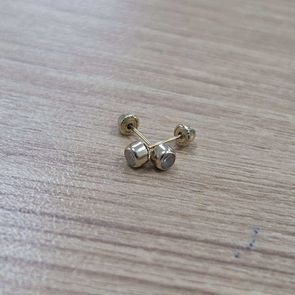 BROQUELES PAR ORO 14 K 0,30 GRMS (SEMINUEVO)