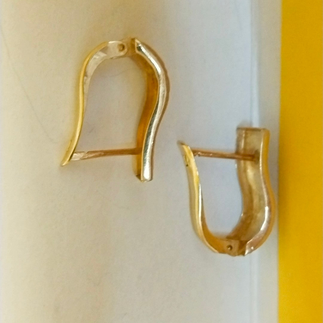 ARETES PAR ORO 10 K 1.8 GRMS (SEMINUEVO)